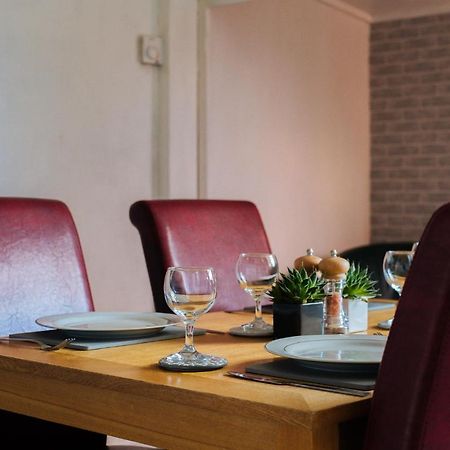 York House - Short Stay Leeds Лідс Екстер'єр фото