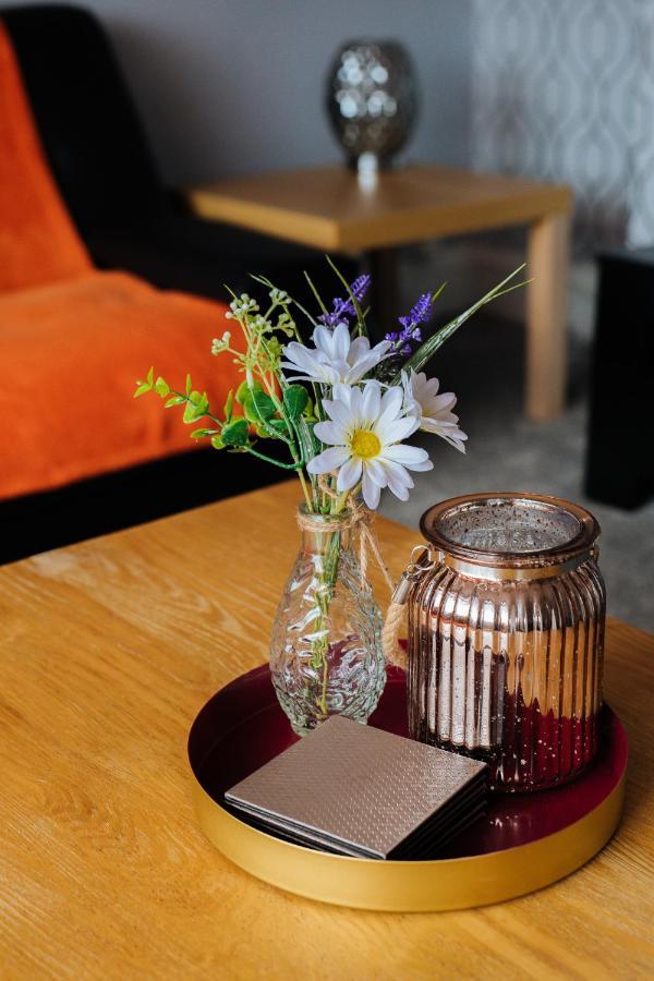 York House - Short Stay Leeds Лідс Екстер'єр фото