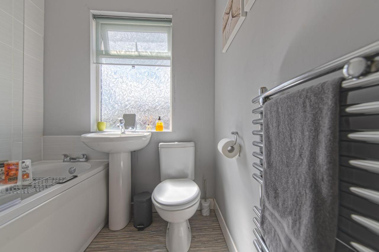 York House - Short Stay Leeds Лідс Екстер'єр фото